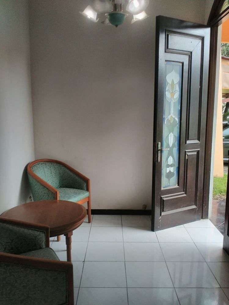 Istana Permata Juanda Hotel Sawotratap Eksteriør billede